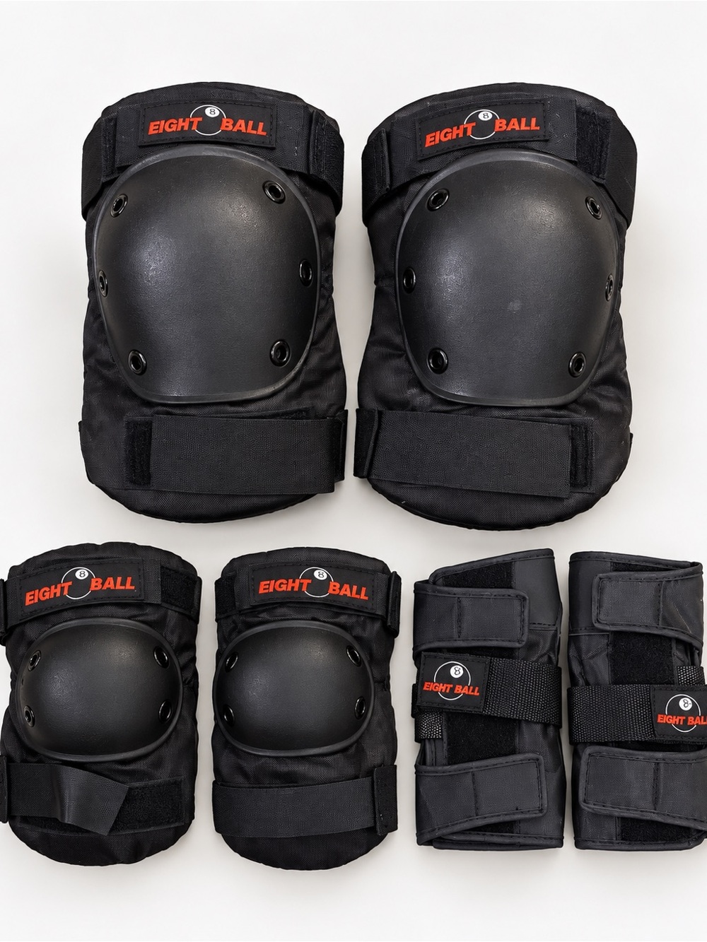 Eight Ball Protective Gear Knee pads Elbow pads and wrist guards 14+
